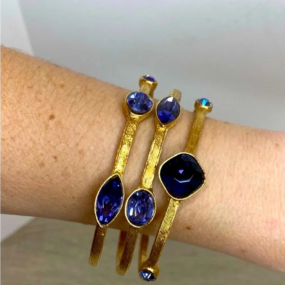 NWOT Textured Crystal Cuff Bracelet Gold & Purple - Picture 3 of 8